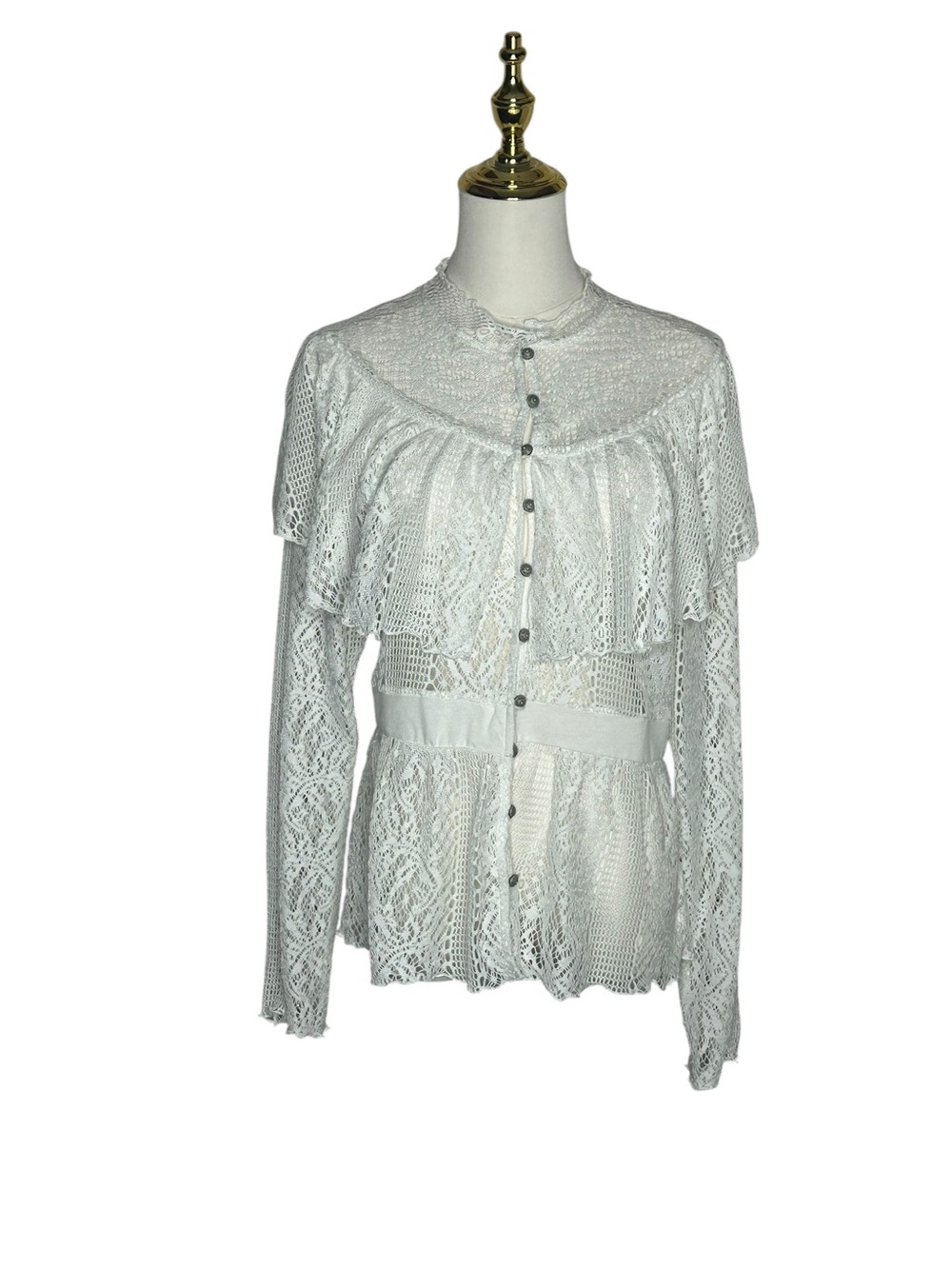 Gimmicks White Lace Ruffle-Front  Yoke Button-Up Top EUC Sz L Coquette Victorian